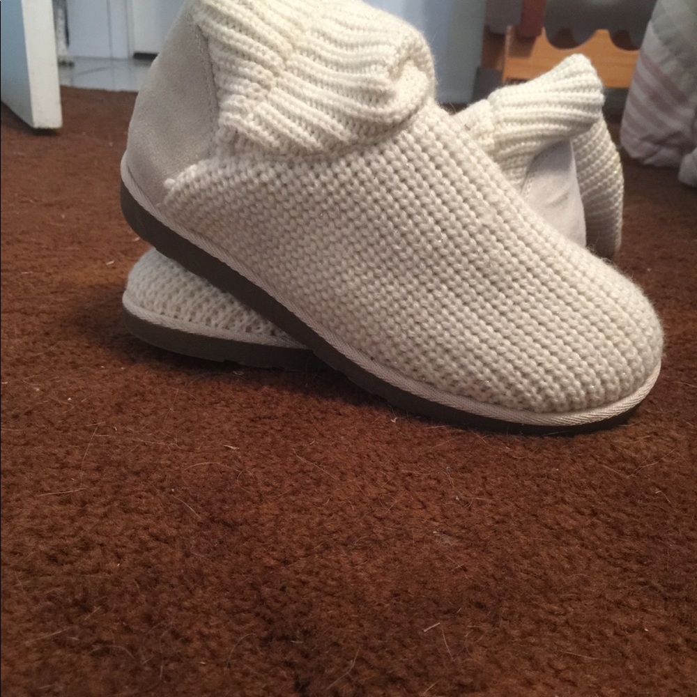 Crochet zipper boots